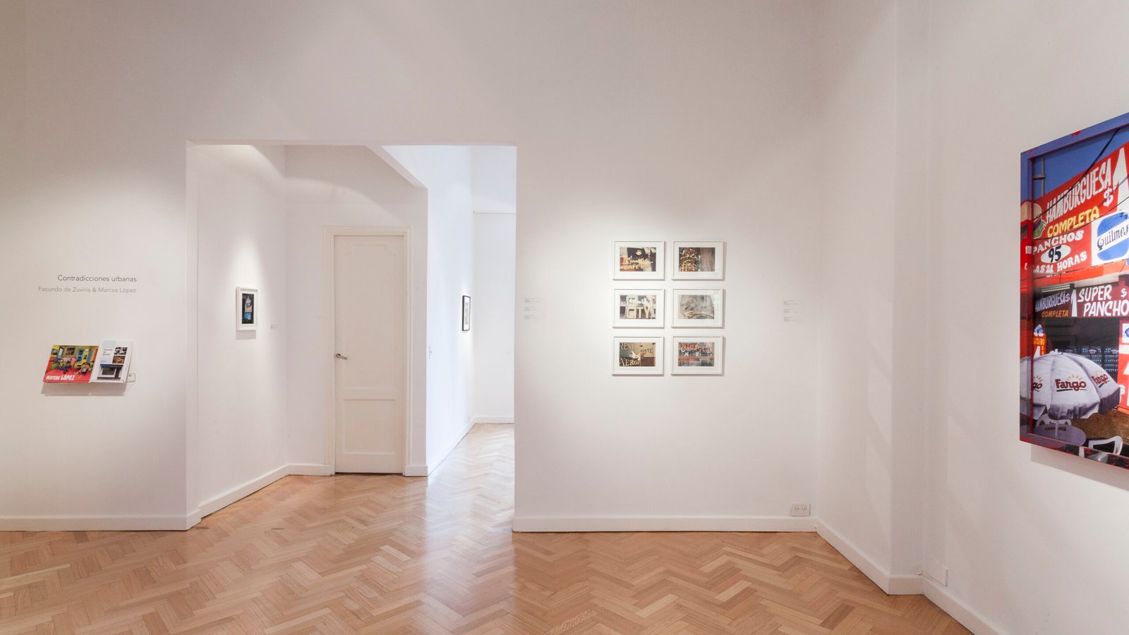 Rolf, Contradicciones urbanas, López y De Zuviría, fotos sala, ph Javier Agustín Rojas 3