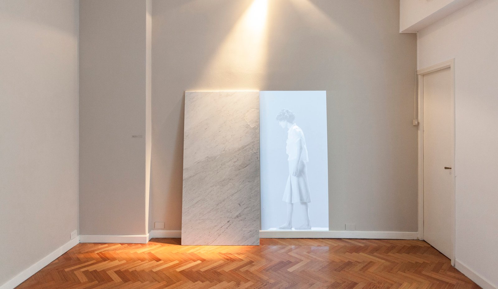 Rolf _ Sala _ Silvia Rivas _ Momentum _ PH Javier Agustin Rojas 2-1